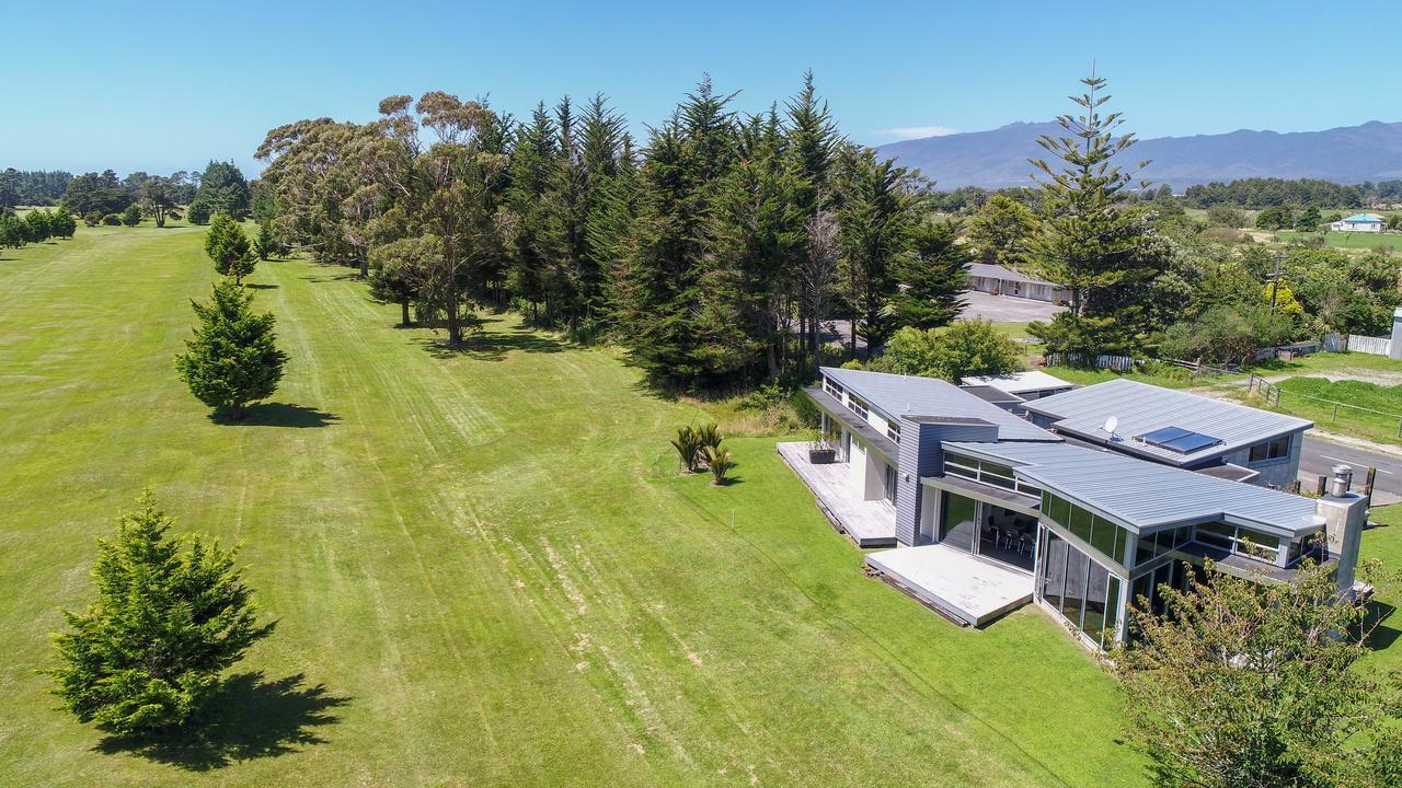 The Links Carters Beach Apartments Exterior photo